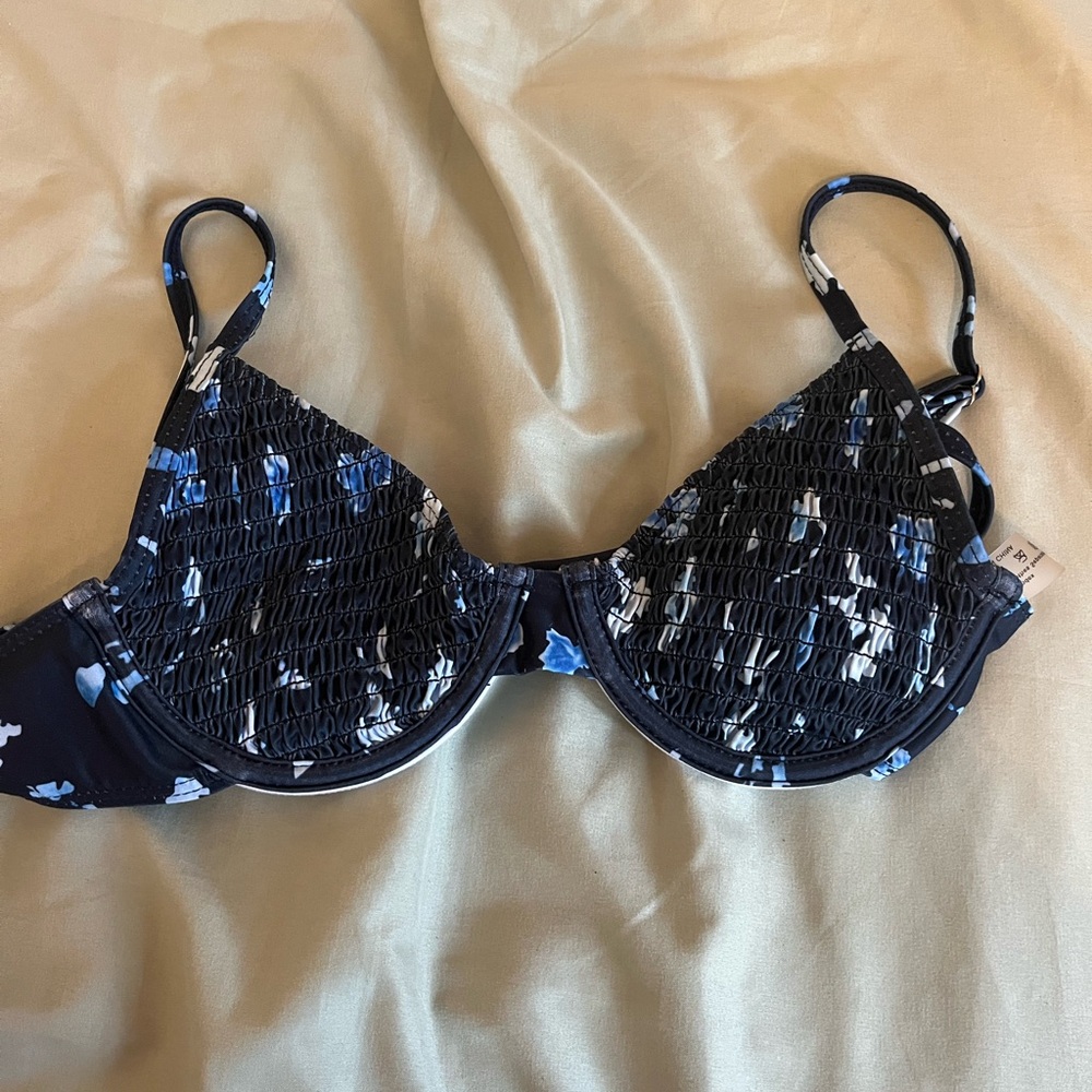Floral and blue Bikini top with underwire